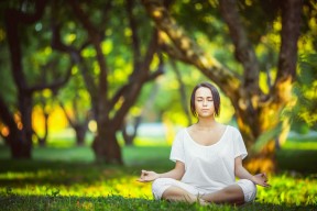 世界杯高清直播观看-女王回归！大坂直美新规首秀惊艳全场，切尔西观众沸腾